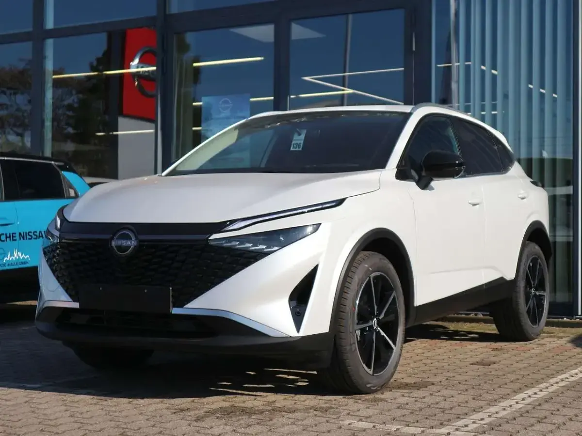 Neu Nissan Qashqai Tekna 158 PS (116 kW) 2026 Pearl white SUV