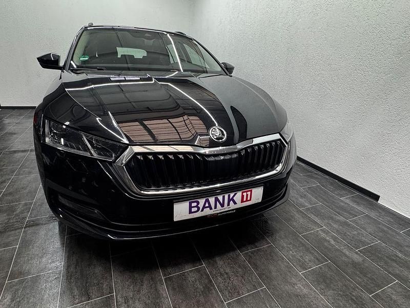 Gebraucht Skoda Octavia Ambition 116 PS (85 kW) 2022 Schwarz Kombi