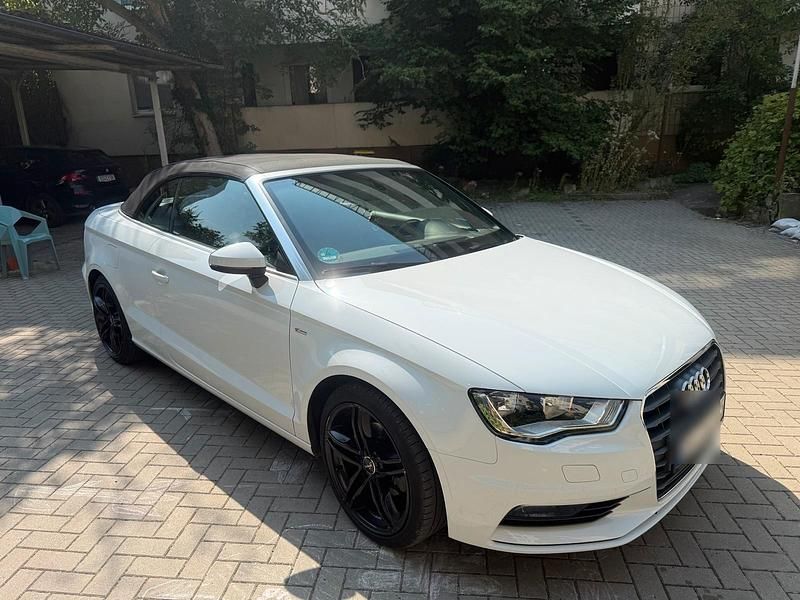 Weiß Gebraucht 2014 Audi A3 Cabriolet S-Line Cabrio | 12.500 € (Guter Preis) - Bild 1/4