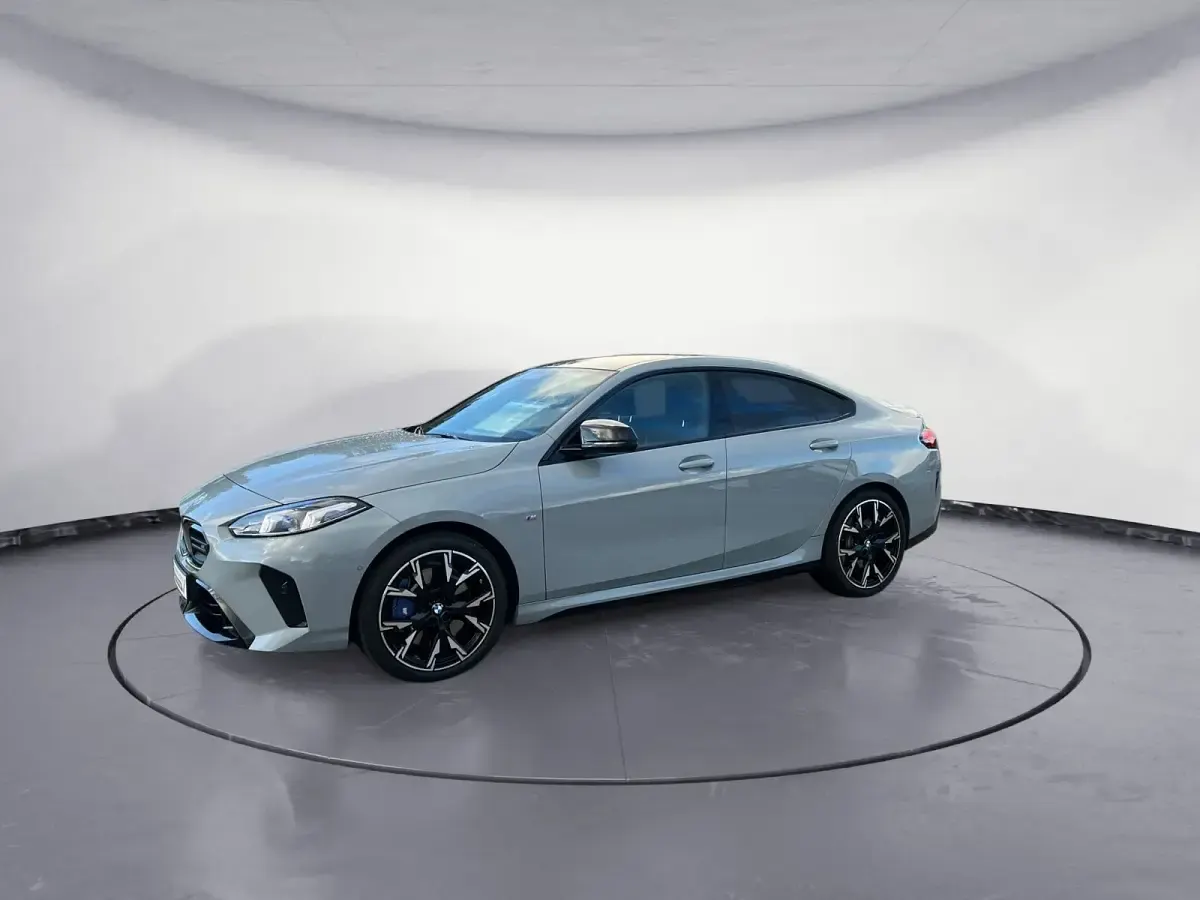 Gebraucht BMW M235 Performance 300 PS (220 kW) 2025 Grau Coupé