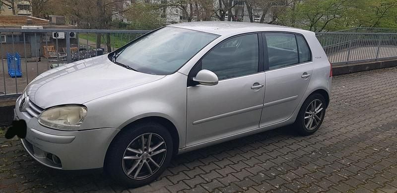 Gebraucht VW Golf V 80 PS (58 kW) 2007 Silber Kleinwagen