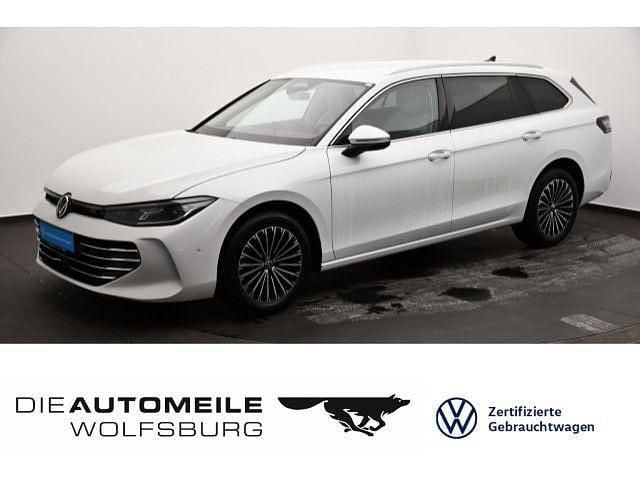 Oryxweiß perlmutteffekt (metallic) Gebraucht 2025 VW Passat Elegance Kombi | 35.990 € (Superpreis) - Bild 1/4
