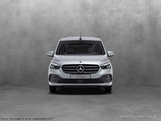 Gebraucht Mercedes T180 Progressive 116 PS (85 kW) 2024 Helvinsilber metallic Van / Kleinbus
