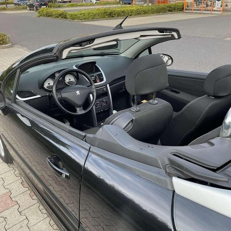 Gebraucht Peugeot 207 120 PS (88 kW) 2008 Cabrio
