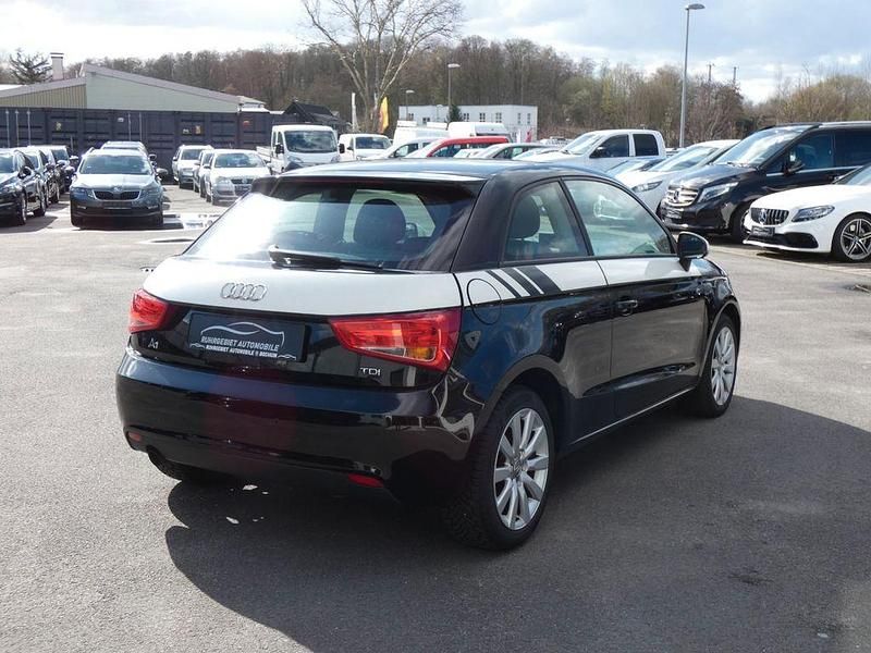 Gebraucht Audi A1 Attraction 90 PS (66 kW) 2014 Schwarz Kleinwagen