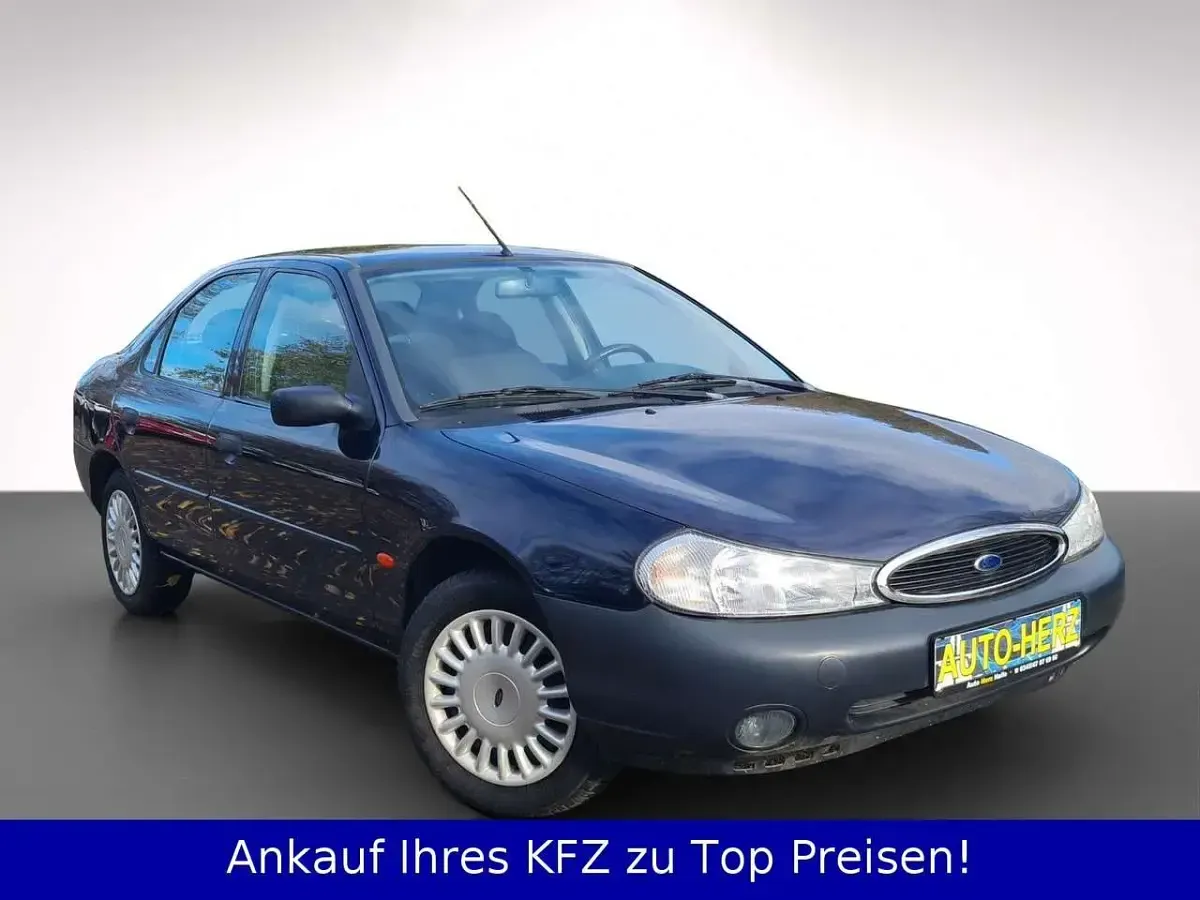 Usado Ford Mondeo 116 CV (85 kW) 1999 Azul Berlina