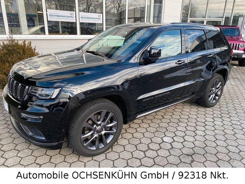 Schwarz Gebraucht 2019 Jeep Grand Cherokee SUV | 33.890 € (Teuer) - Bild 1/4