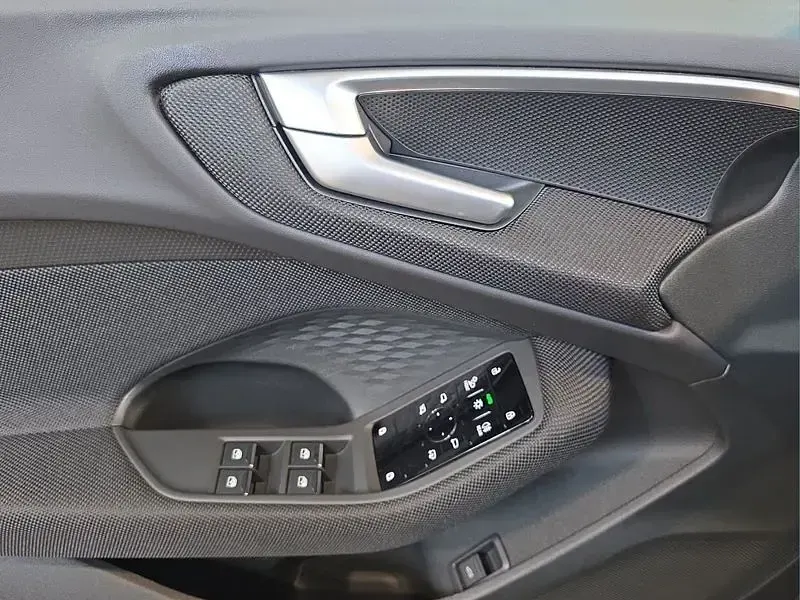 Second-hand Audi A5 204 CP (150 kW) 2025 Negru Break