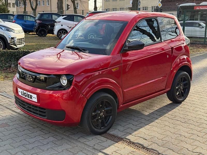 Gebraucht Ligier Myli 2023 Rot Kleinwagen