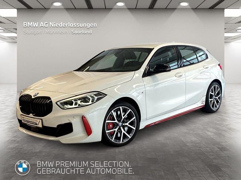 Weiß Gebraucht 2022 BMW 128 Performance Limousine | 31.980 € (Fairer Preis) - Bild 1/4