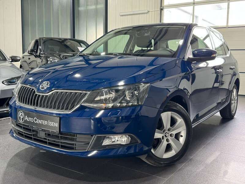 Blau Gebraucht 2016 Skoda Fabia Style Kleinwagen | 8.380 € (Guter Preis) - Bild 1/4