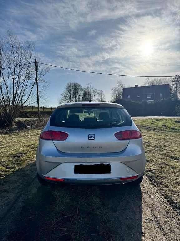 Gebraucht Seat Leon Reference 86 PS (63 kW) 2009 Silber Kleinwagen