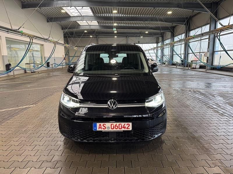 Gebraucht VW Caddy Maxi Style 114 PS (83 kW) 2022 Schwarz Van / Kleinbus