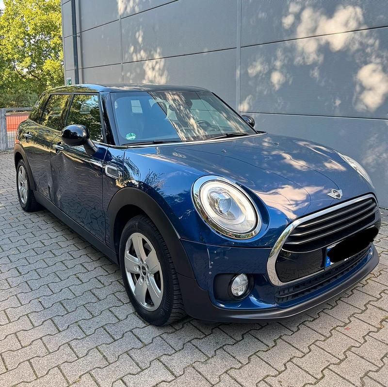 Blau Gebraucht 2016 Mini Cooper D Clubman Kombi | 8.450 € (Superpreis) - Bild 1/4