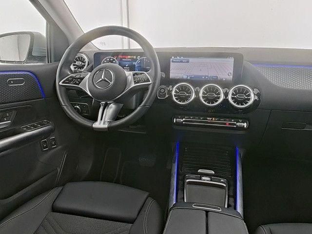 Gebraucht Mercedes B250e 218 PS (160 kW) 2024 Van / Kleinbus