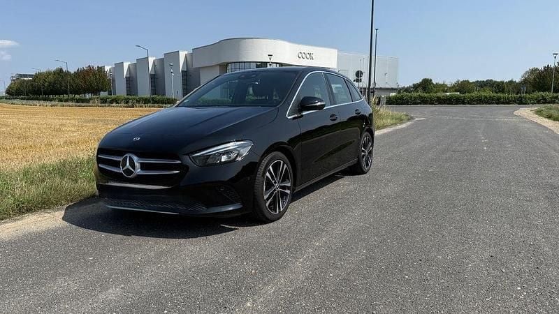 Gebraucht Mercedes B180 Progressive 136 PS (100 kW) 2019 Schwarz Van / Kleinbus