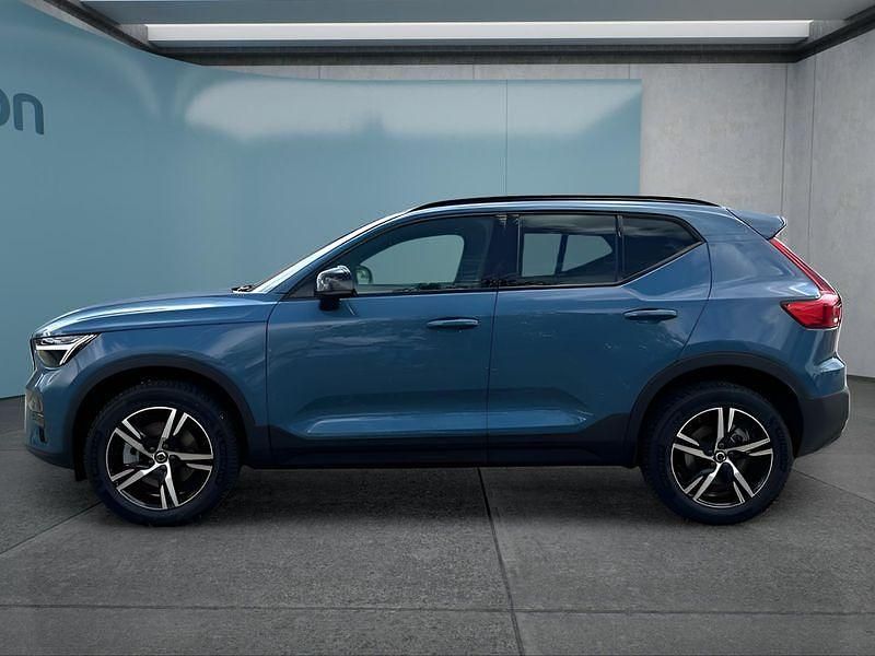 Gebraucht Volvo XC40 Plus 163 PS (119 kW) 2024 Blau SUV