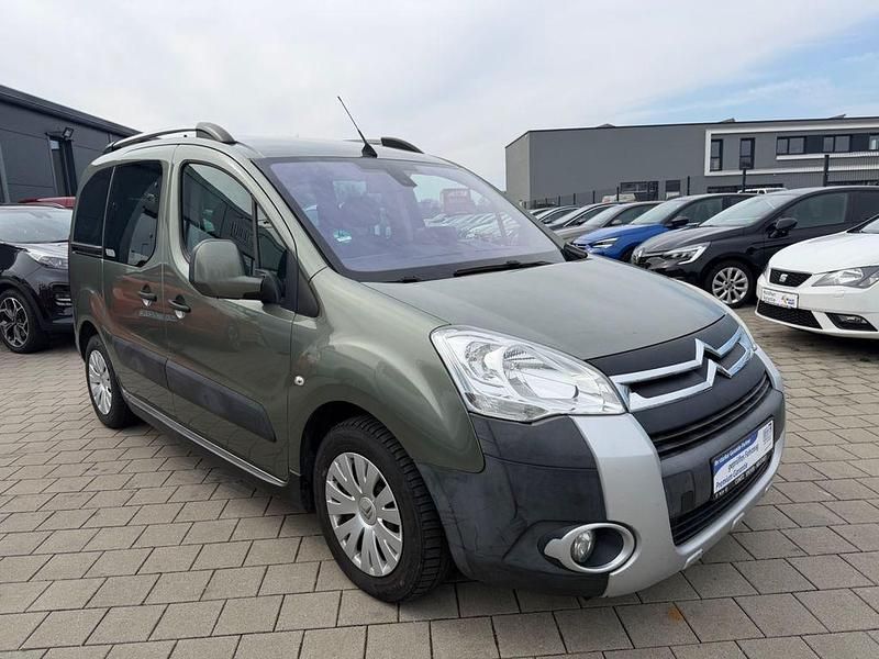 Gebraucht Citroën Berlingo XTR 109 PS (80 kW) 2010 Grün Van / Kleinbus
