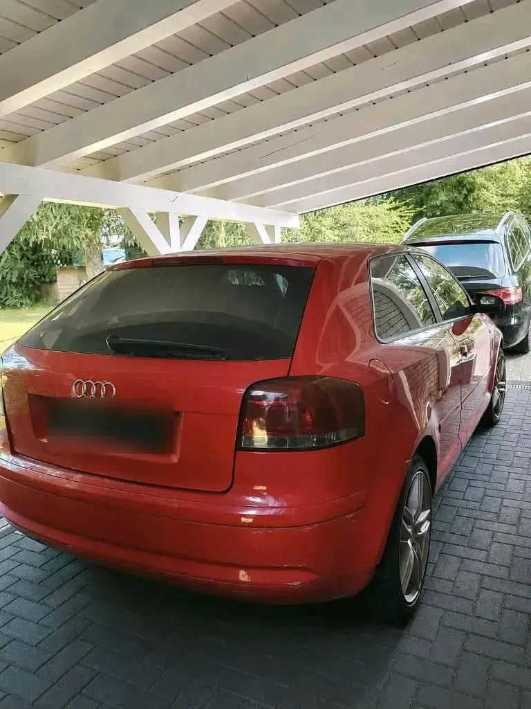 Gebraucht Audi A3 150 PS (110 kW) 2005 Rot Kleinwagen