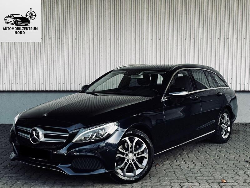 Gebraucht Mercedes C220 170 PS (125 kW) 2015 Schwarz Kombi
