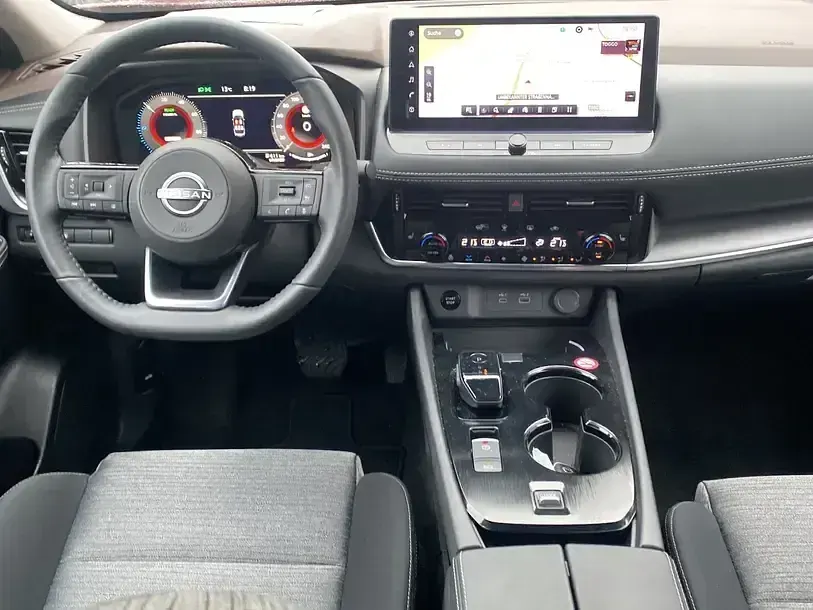 Gebraucht Nissan X-Trail 360º 204 PS (150 kW) 2024 Rot SUV