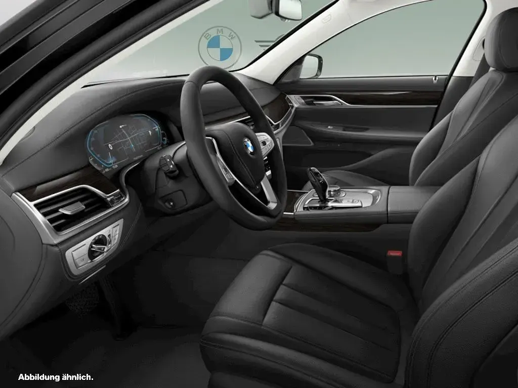 Gebraucht BMW 745e iPerformance 394 PS (289 kW) 2022 Schwarz Limousine