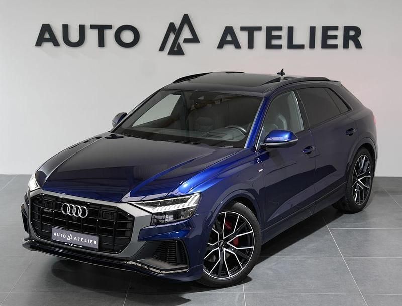 Blau Gebraucht 2018 Audi Q8 Ambiente SUV | 57.990 € (Teuer) - Bild 1/4