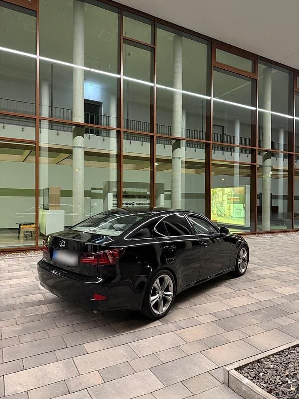 Gebraucht Lexus IS220d 177 PS (130 kW) 2007 Schwarz Limousine