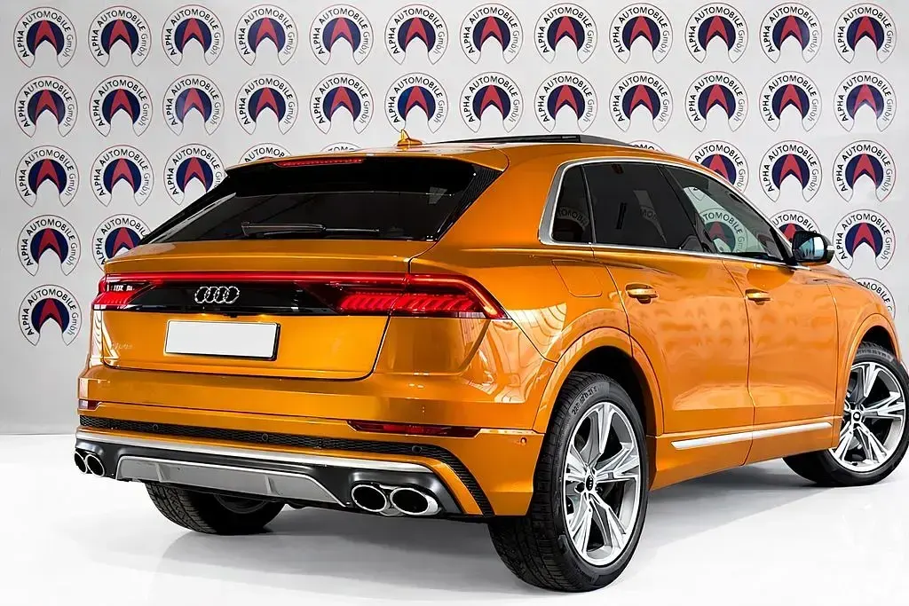 Gebraucht Audi SQ8 Design 507 PS (372 kW) 2022 Orange (metallic) SUV