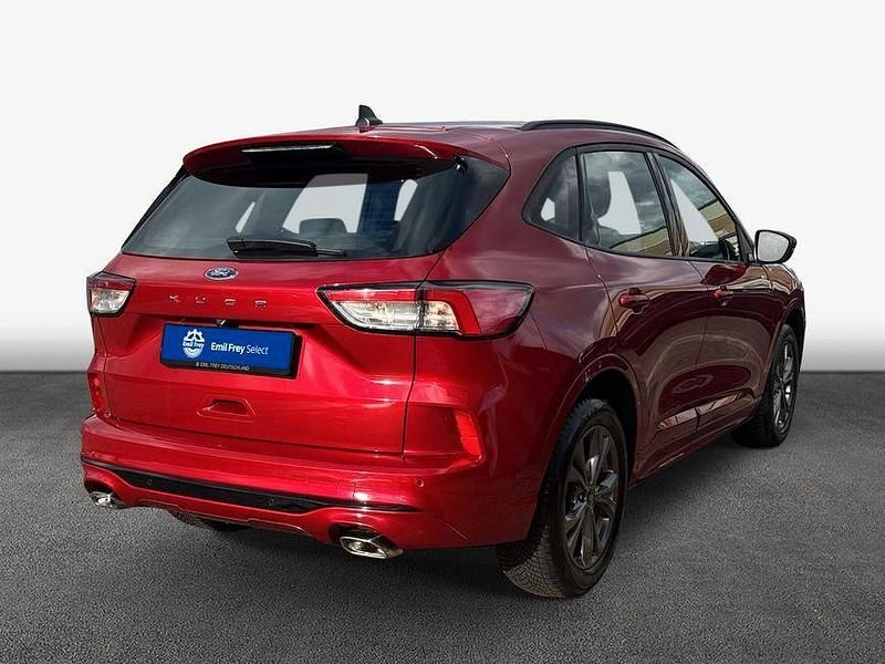 Gebraucht Ford Kuga ST-Line 150 PS (110 kW) 2024 Rot SUV