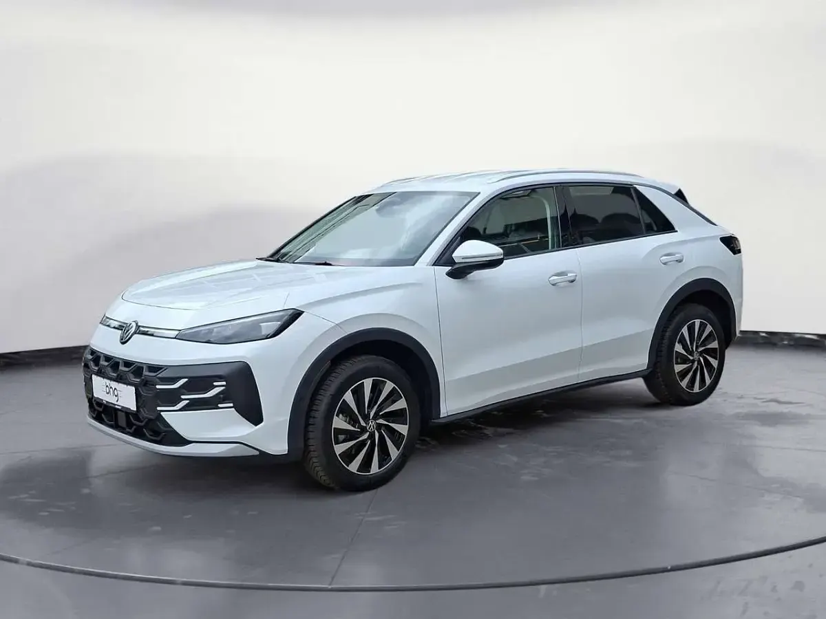 Neu VW T-Roc Style 116 PS (85 kW) 2026 Pure white SUV