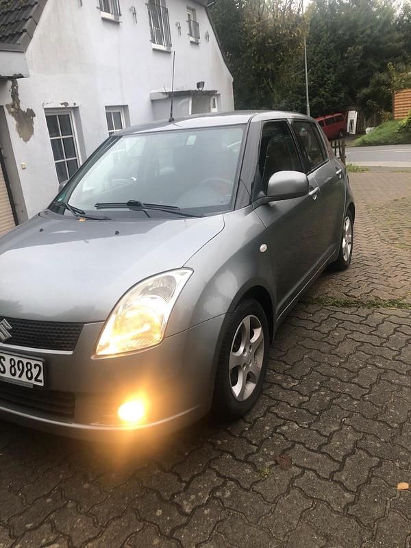Silber Gebraucht 2008 Suzuki Swift Kleinwagen | 4.550 € - Bild 1/4