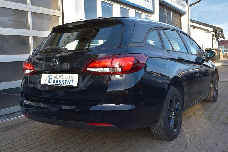 Gebraucht Opel Astra Design & Tech 145 PS (106 kW) 2021 Schwarz Kombi