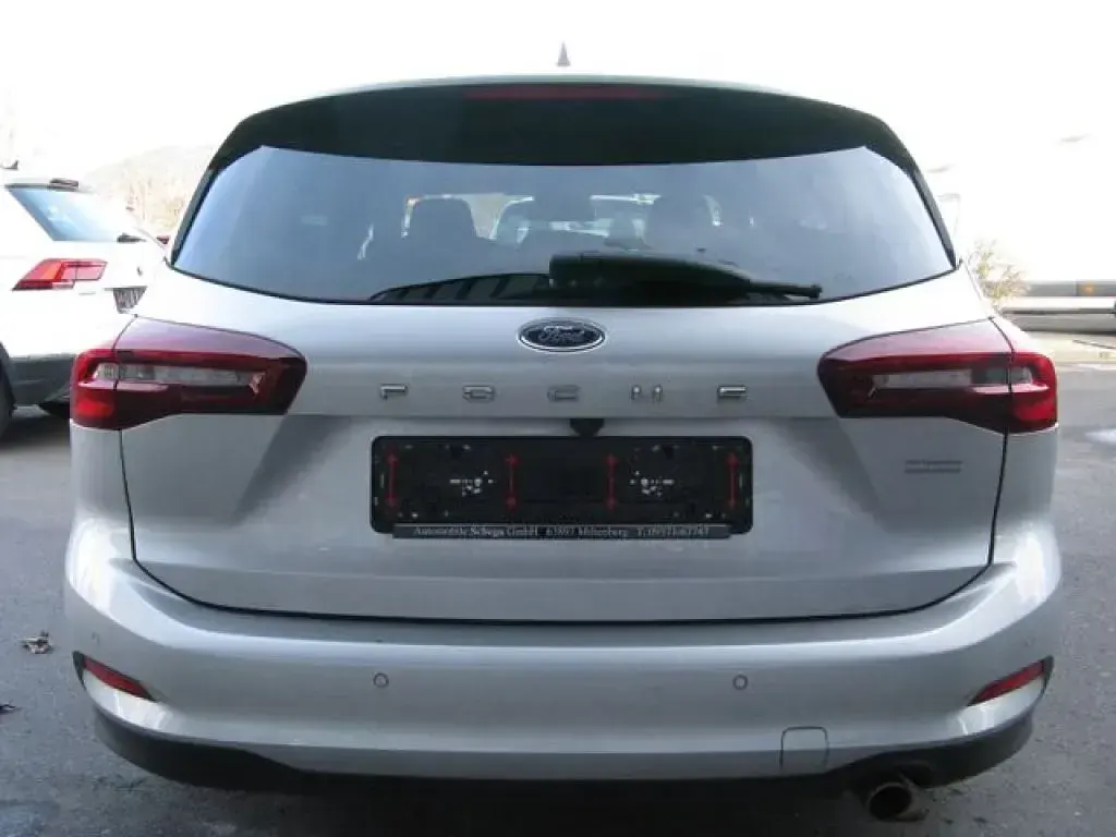 Gebraucht Ford Focus Titanium X 116 PS (85 kW) 2023 Unbekannt (metallic) Kombi