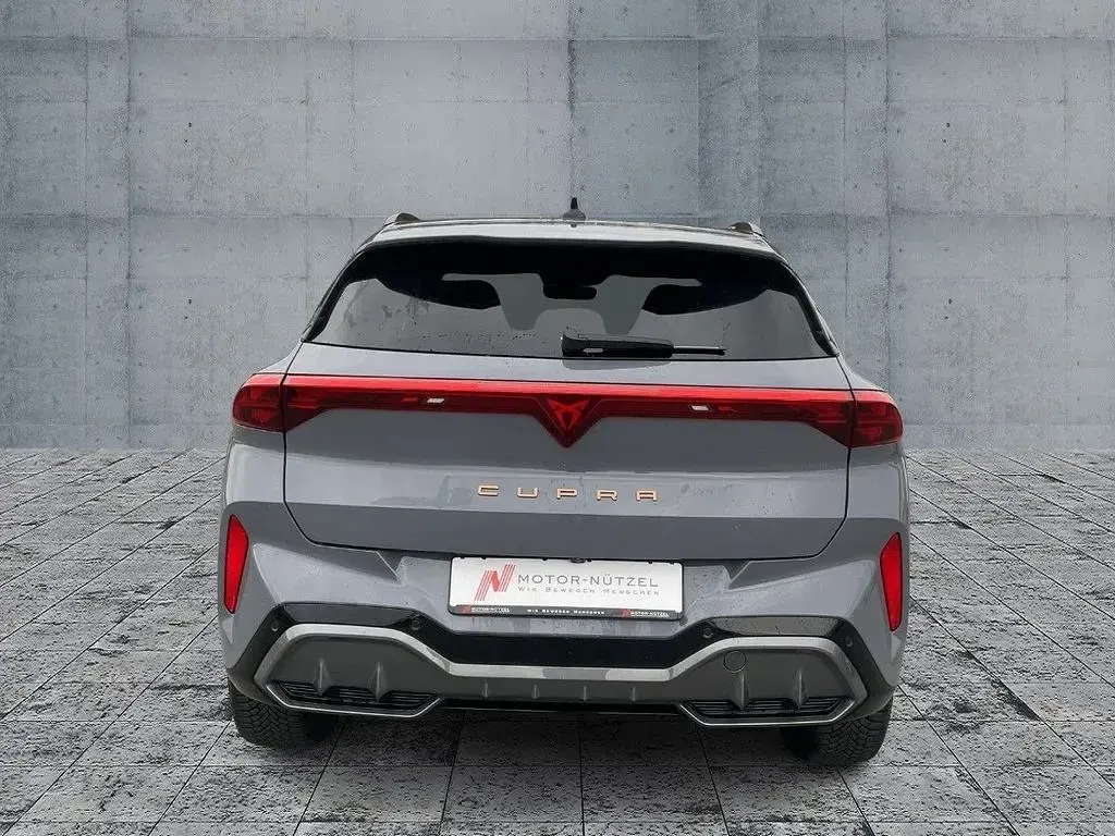 Second-hand Cupra Terramar 204 CP (150 kW) 2025 Gri SUV
