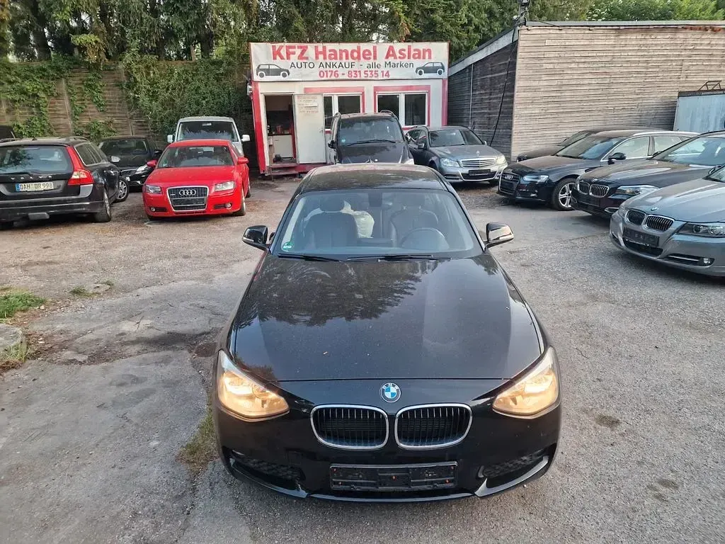 Gebraucht BMW 116 136 PS (100 kW) 2013 Schwarz Kleinwagen