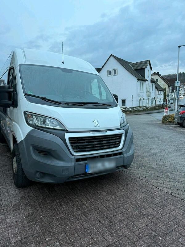 Weiß Gebraucht 2015 Peugeot Boxer Van | 11.500 € (Guter Preis) - Bild 1/4