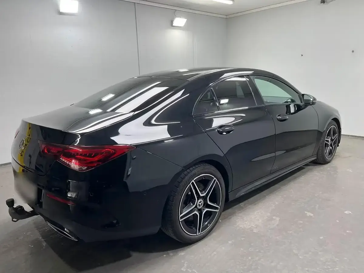 Gebraucht Mercedes CLA250 AMG line 224 PS (164 kW) 2023 Schwarz Coupé