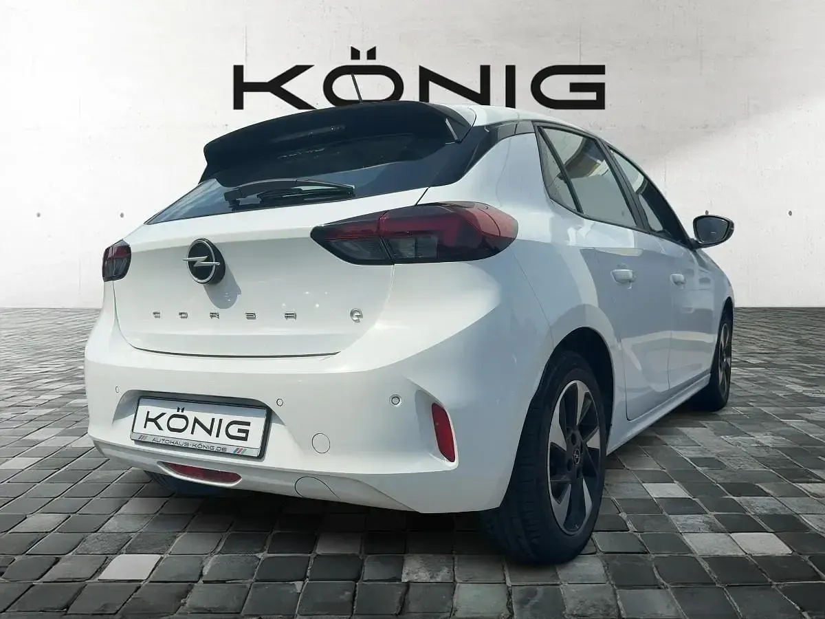Gebraucht Opel Corsa-e Edition 100 kW (136 PS) 2023 Weiß Kleinwagen