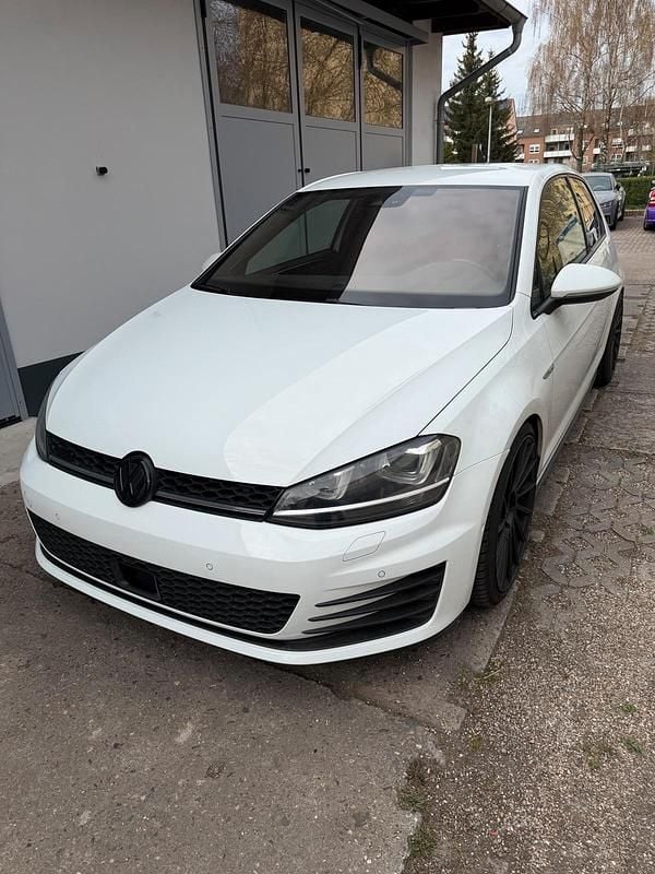 Używany VW Golf GTD 184 KM (135 kW) 2013 Biały Coupe
