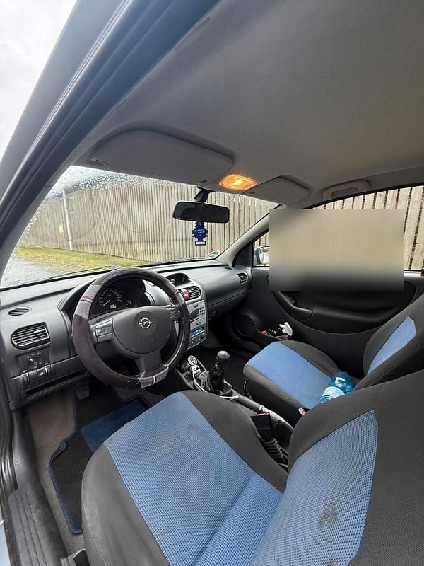 Gebraucht Opel Corsa 80 PS (58 kW) 2004 Grau Kleinwagen