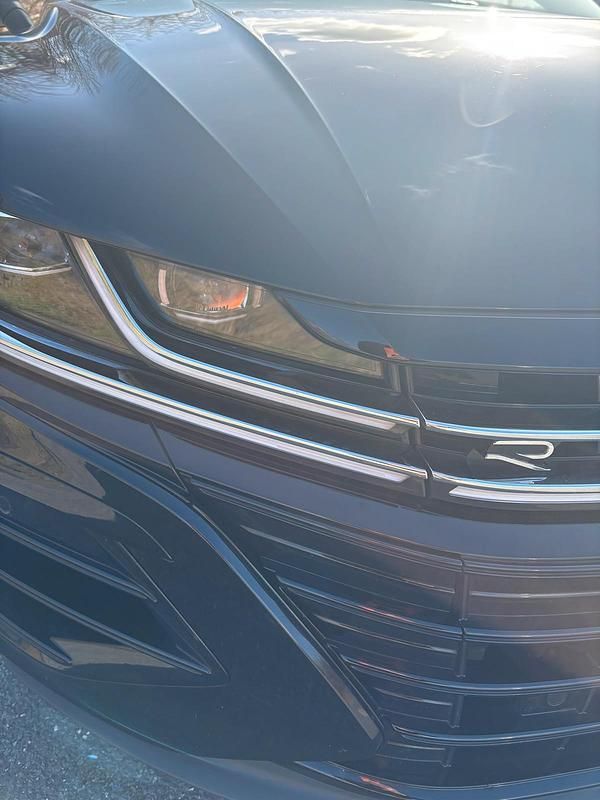 Gebraucht VW Arteon R 320 PS (235 kW) 2022 Schwarz Kombi