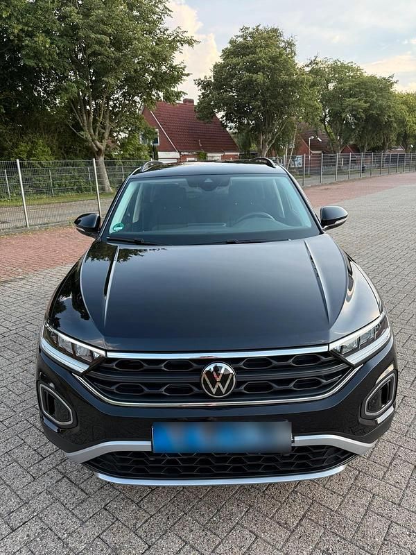 Gebraucht VW T-Roc Move 150 PS (110 kW) 2024 Schwarz SUV
