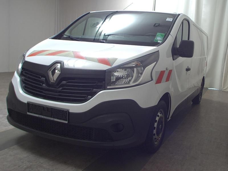 Gebraucht Renault Trafic 121 PS (88 kW) 2018 Gletscherweiss Van / Kleinbus