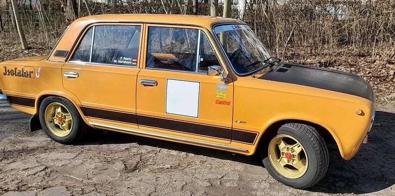 Gebraucht Lada 1200 60 PS (44 kW) 1985 Gelb Limousine