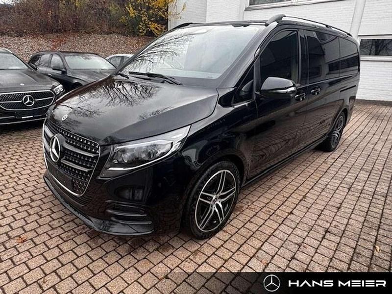 Gebraucht Mercedes V250 Style 190 PS (139 kW) 2024 Obsidianschwarz Van / Kleinbus