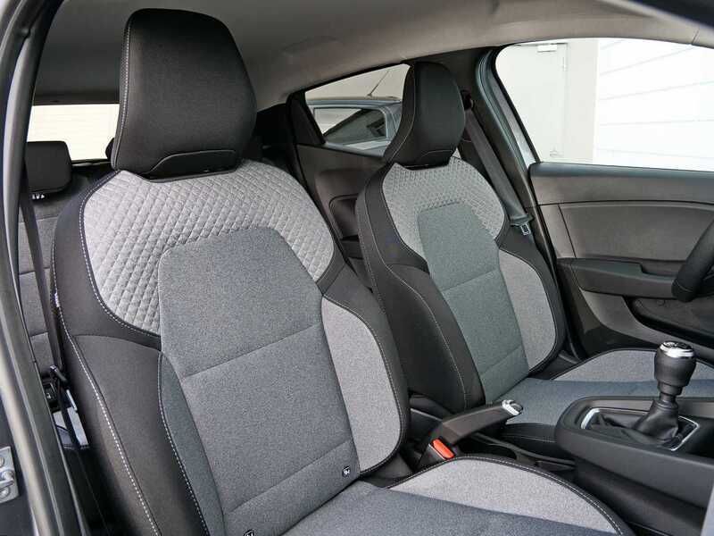 Gebraucht Mitsubishi Colt Plus 91 PS (66 kW) 2022 Othercolor Kleinwagen