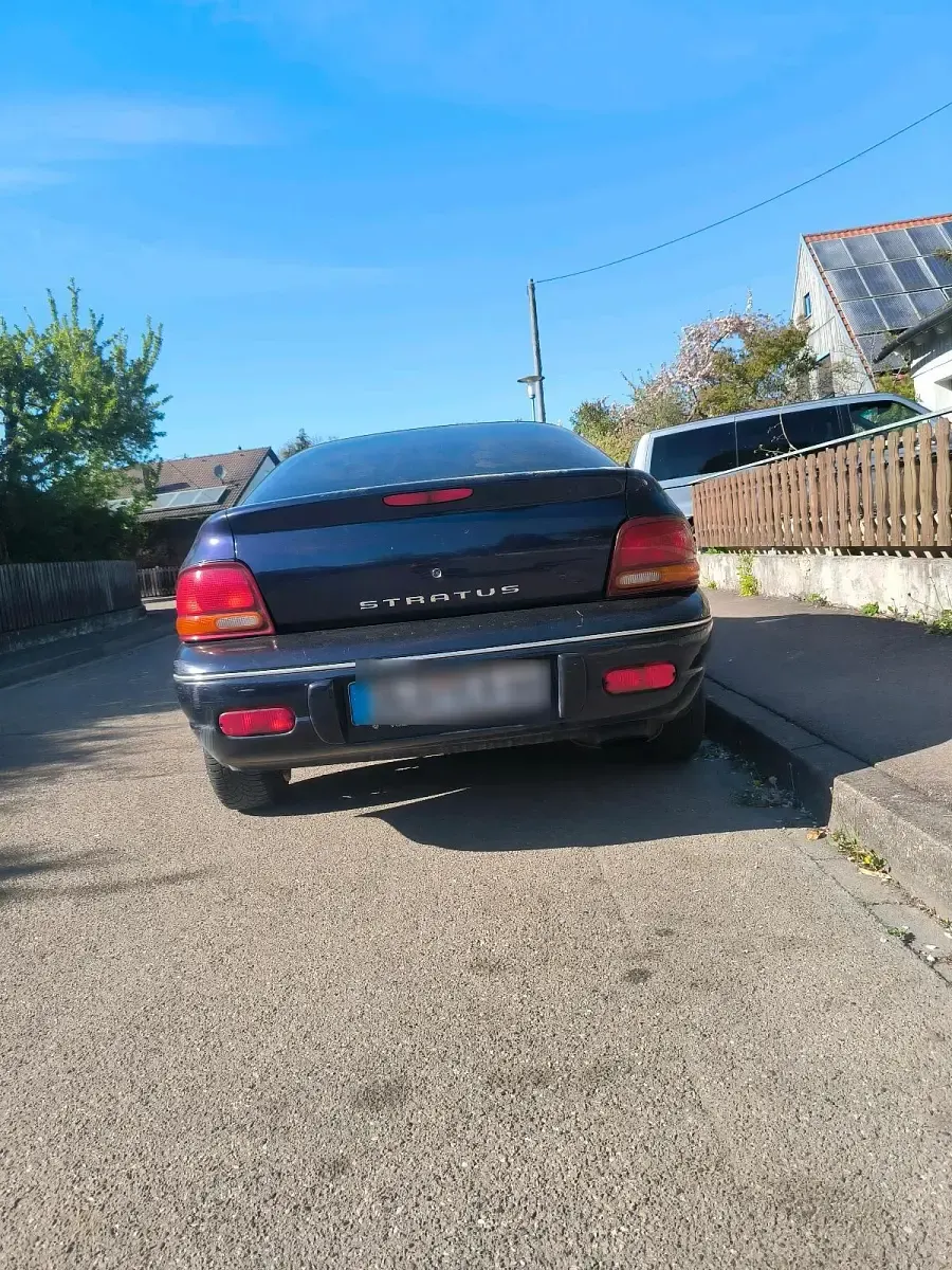 Używany Chrysler Stratus 163 KM (119 kW) 1998 Sedan/Limuzyna