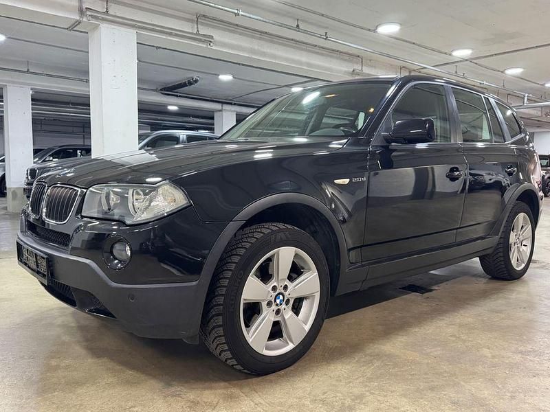 Black sapphire metallic Gebraucht 2008 BMW X3 SUV | 6.490 € (Fairer Preis) - Bild 1/4