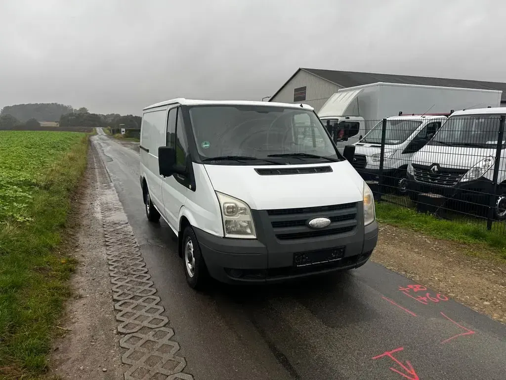 Gebraucht Ford Transit 86 PS (63 kW) 2009 Weiß Van / Kleinbus
